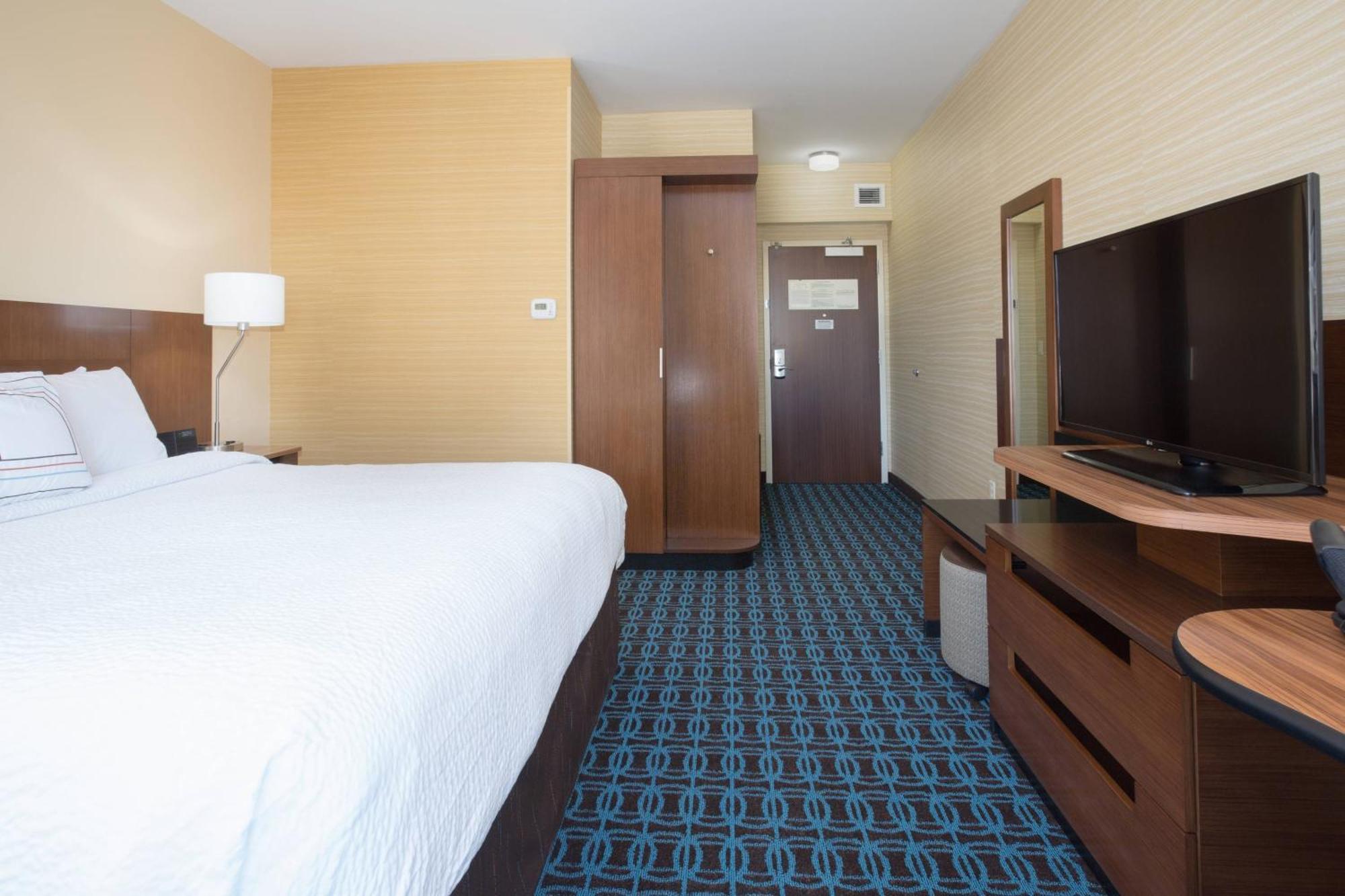 Fairfield Inn & Suites By Marriott Μπέρλινγκτον Εξωτερικό φωτογραφία